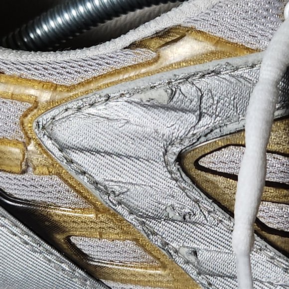 New Balance 718 (2005) - Picture 11 of 14